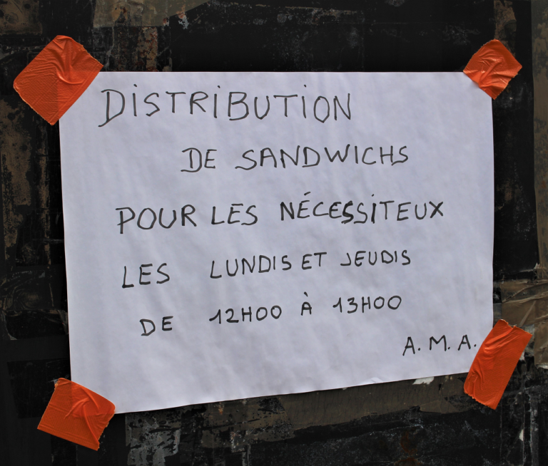 distribution alimentaire dans les banlieues