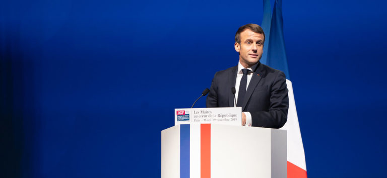 MAcron islam
