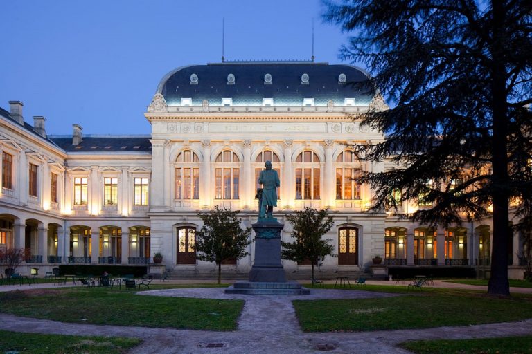 étudiants université lyon 2