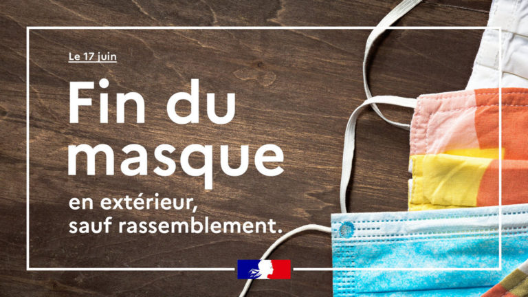 fin du masque en extérieur
