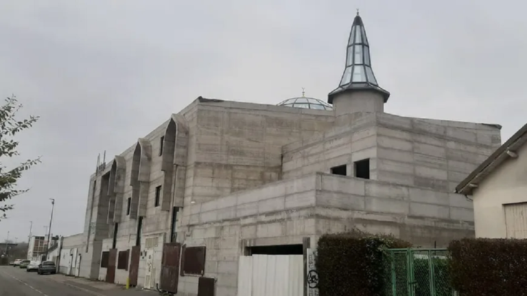 mosquée fermée